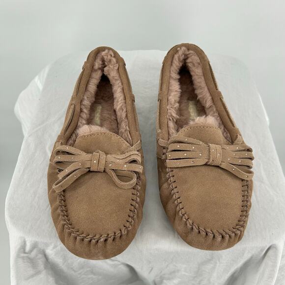 Women's 'Beachwood' UGG Dakota Bling Bow Shearling Lined Moccasins Slippers 6M - Picture 3 of 8